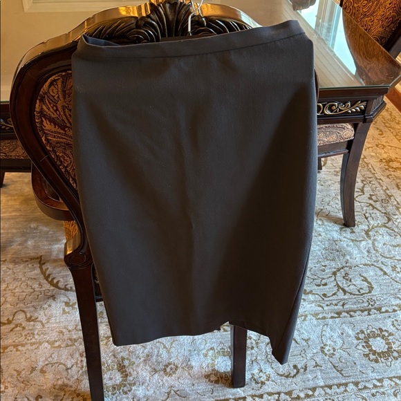 The Limited Stretch Pencil Skirt Dark Gray Size Two - Picture 7 of 7